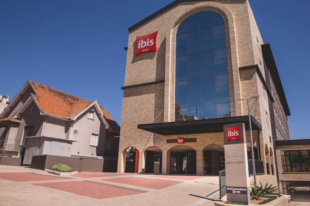 Ibis Carlos Barbosa Buitenkant foto